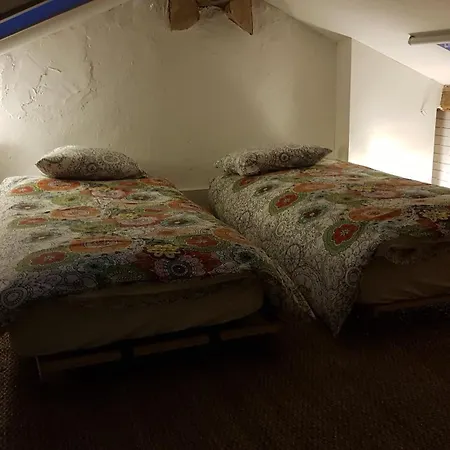 La Petite Maison בוזיג